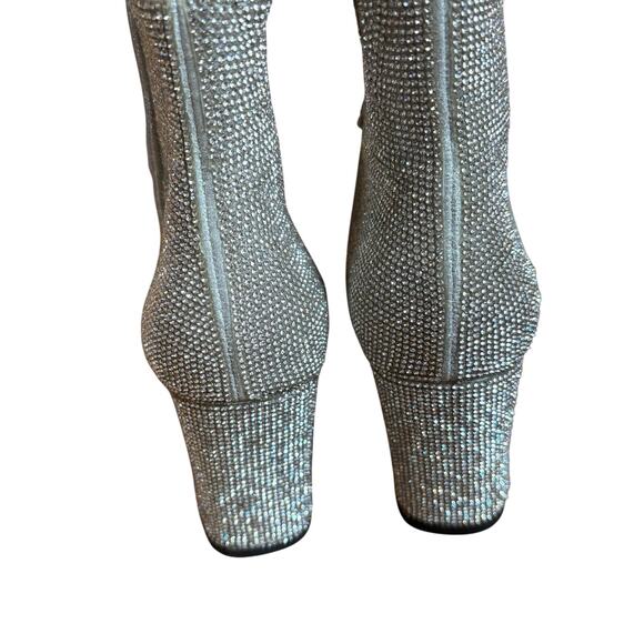 A New Day silver metallic studded jeweled heeled pointed toe booties SIZE 8 - Picture 3 of 10